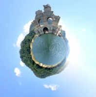 Martes 6 de octubre del 2015. Tecpatan. Iglesia de Quechula. San Juan Quechula o Quechula Viejo, es una antigua población que representó un asentamiento donde los frailes dominicos construyeron esta singular edificación al par del convento de Tecpatan, ba