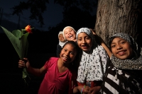 Martes 9 de julio del 2013. San Cristóbal de las Casas. Familias de indígenas tsotsiles Chamulas asentadas en la comunidad Molino de los Arcos celebran el inicio del ayuno durante el Ramadán.