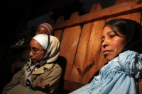 Martes 9 de julio del 2013. San Cristóbal de las Casas. Familias de indígenas tsotsiles Chamulas asentadas en la comunidad Molino de los Arcos celebran el inicio del ayuno durante el Ramadán.