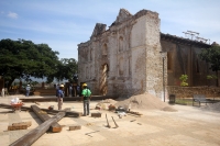 Martes 29 de noviembre del 2016. Chiapa de Corzo. El templo de San Sebastián construido en el siglo XVII revela su importancia durante el proceso histórico de esta ciudad y del estado de Chiapas durante su rehabilitación la cual se encuentra en su segunda Martes 29 de noviembre del 2016. Chiapa de Corzo. El templo de San Sebastián construido en el siglo XVII revela su importancia durante el proceso histórico de esta ciudad y del estado de Chiapas durante su rehabilitación la cual se encuentra en su segunda