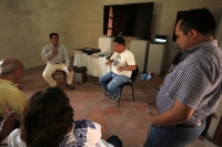 Miércoles 14 de diciembre del 2016. Chiapa de Corzo. Durante la plática sobre la obra de Franco L Gómez en el Exconvento de Santo Domingo por el Dr. Mario A. Nandayapa Miércoles 14 de diciembre del 2016. Chiapa de Corzo. Durante la plática sobre la obra de Franco L Gómez en el Exconvento de Santo Domingo por el Dr. Mario A. Nandayapa