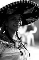 Miércoles 1 de febrero del 2017. San Fernando, Chiapas. La danza de Las Candelarias. Las mujeres y jóvenes de la comunidad visten el traje tradicional Zoque acompañado de un sombrero charro para bailar en las fiestas patronales de la virgen de la Candelar