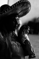 Miércoles 1 de febrero del 2017. San Fernando, Chiapas. La danza de Las Candelarias. Las mujeres y jóvenes de la comunidad visten el traje tradicional Zoque acompañado de un sombrero charro para bailar en las fiestas patronales de la virgen de la Candelar