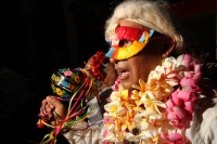 Viernes 25 de abril del 2014. Tuxtla Gutiérrez. La Flor de Mayo es la protagonista de las festividades patronales de San Marcos en la capital del estado de Chiapas, donde La Ensarta y la procesión a la usanza de los indígenas Zoques lleva a punto culminan