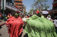 Domingo 17 de mayo del 2015. Tuxtla Gutiérrez. El recorrido del Carretón de San Pascualito dentro del calendario tradicional de los indÃgenas zoques, quienes acompañan a las replicas del famoso esqueleto con danzas y festejos propios de esta cultura de la Domingo 17 de mayo del 2015. Tuxtla Gutiérrez. El recorrido del Carretón de San Pascualito dentro del calendario tradicional de los indÃgenas zoques, quienes acompañan a las replicas del famoso esqueleto con danzas y festejos propios de esta cultura de la