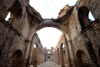 Miércoles 2 de diciembre del 2015. Chiapa de Corzo. San Sebastián. La estructura arquitectónica del Templo de San Sebastián se encuentra en el cerro de San Gregorio, barrio de la ciudad ubicada en la ribera del Rio Grijalva, el cual ha sido afectado por v