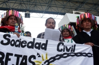 Jueves 19 de marzo del 2015. Chiapa de Corzo. Los Sembradores de la Paz se presentan como el nuevo Concejo de Pacificación al interior de la Sociedad Civil Las Abejas, quienes replantean su estructura social y de acciones al tomar la caseta de cobro de la