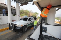 Viernes 24 de abril del 2015. Tuxtla Gutiérrez. Varios destrozos ocasionan supuestos normalistas encapuchados en oficinas de la sub secretaria de educación federalizada en Chiapas, tiendas comerciales y en la caseta de cobro de la autopista Tuxtla Gutiérr