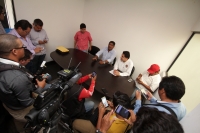 Viernes 16 de junio del 2017. Tuxtla Gutiérrez. Sindicatos y transportistas se suman a la defensa del periodista Bautista Ibarias y en contra de la diputada del PRI MarÃa de Jesús Olvera. Viernes 16 de junio del 2017. Tuxtla Gutiérrez. Sindicatos y transportistas se suman a la defensa del periodista Bautista Ibarias y en contra de la diputada del PRI MarÃa de Jesús Olvera.