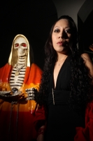 Octubre del 2013. La Santa Muerte Coleta. Los creyentes en el culto de la Santa Muerte se reúnen por un año más en un salón de fiestas del sur de la ciudad coleta para conmemorar la petición de dar a conocer públicamente el credo que desde hace varios año