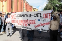 Domingo 13 de octubre del 2013. San Cristóbal de las Casas.  Marcha conmemorativo del 12 de octubre.