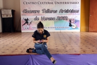 Martes 11 de septeiembre del 2012. Tuxtla Gutiérrez, Chiapas. Esta mañana se llevo a cabo la expo de clausura de los talleresartisticos de verano 2012 que organiza Extención Universitaria de la UNACH en la vieja casa donde se alberga el Museo de La Ciudad