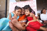 Jueves 19 de mayo. Campamentistas desplazados por las inundaciones del Alto Grijalva en Chiapas, piden a las autoridades estatales intervengan para solucionar las muertes y enfermedades que sufren los pobladores de varias familias.