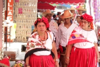 Viernes 3 de junio del 2016. Tuxtla Gutiérrez. La danza de las Espuelas. La danza de la Octava de Corpus o de las Espuelas o tonguy etzé reúne a las familias de la comunidad indígena Zoque de la depresión central de Chiapas quienes preservan la vestimenta