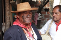 Viernes 3 de mayo del 2019. Tuxtla Gutiérrez. La danza del Torito es realizada en procesión por los miembros de la comunidad zoque durante las festividades del día de la Santa Cruz.