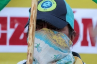 Miércoles 3 de enero del 2018. Tuxtla Gutiérrez. Militantes de la UNTA llegan desde la Zona altos de Chiapas para plantarse en la Avenida Central exigiendo que sea liberado de la cárcel Reynaldo Gómez Gómez. Miércoles 3 de enero del 2018. Tuxtla Gutiérrez. Militantes de la UNTA llegan desde la Zona altos de Chiapas para plantarse en la Avenida Central exigiendo que sea liberado de la cárcel Reynaldo Gómez Gómez.