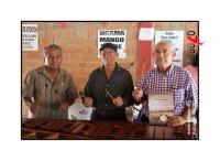 Viernes 9 de octubre del 2015. Tuxtla Gutiérrez. Los marimbistas, ejecutantes del instrumento de hormiguillo se reúnen en la colonia Terán de la capital del estado de Chiapas para recibir el libro Memorias de Marimbistas; Marimbas Tuxtlecas 1900-1980 del 
