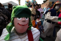 Jueves 22 de enero del 2015. Suchiapa. La Viejada de San Sebastián. Los danzantes tradicionales de esta comunidad de la depresión central del estado de Chiapa, bailan en las calles haciendo sátira de personajes públicos, vestidos como mujeres y mezclándos