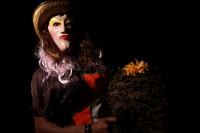 Lunes 30 de diciembre del 2013. San Fernando. Los Viejitos es la danza tradicional de origen istmeño que realizan los jóvenes de la comunidad ribereña del Grijalva El Carmelo donde con gritos y danzas los personajes recorren las casas de los pobladores an