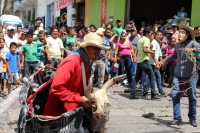 Lunes 31 de agosto del 2015. San Fernando. El encuentro cultural indígena llena de colorida alegría las calles de este pueblo cede del 18 aniversario de la estación de radio XECOPA La Voz de los Vientos