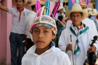 Lunes 31 de agosto del 2015. San Fernando. El encuentro cultural indígena llena de colorida alegría las calles de este pueblo cede del 18 aniversario de la estación de radio XECOPA La Voz de los Vientos