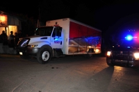 Continúan los hechos violentos en las cercanías de la Col Zapata, esta vez fue retenido un camión de cerveza, y golpeado un elemento de la Policía de Seguridad Pública a quien le fue robado una escopeta después de ser golpeado por los pobladores.