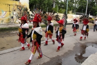 Miércoles 17 de agosto del 2016. Tuxtla Gutiérrez. La comunidad Zoque durante las celebraciones de San Roque y San Jacinto visitan las casas que comparten El Costumbre