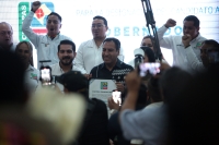 20240310. Tuxtla. Eduardo Ramírez, recibe nombramiento de Chiapas Unido consolidando la coalición de partidos políticos que respaldan la continuidad de la 4T