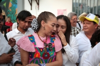 20230320. Tuxtla. Olga Luz Espinosa Morales recibe su constancia de inscripción al proceso electoral para buscar la candidatura de Chiapas por los partidos PAN PRD y PRI