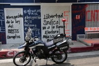20240521. Tuxtla. Instalaciones de partidos políticos en Chiapas son atacados por maestros de la CNTE