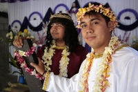 20250418. Chiapa de Corzo.  Las ofrendas de flores en Chiapa de Corzo durante las celebraciones de Semana Santa acompañan la representación del Redentor antes de la Crucifixión durante las celebraciones de este Viernes Santo.
