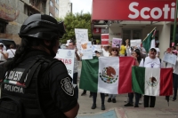 20240923. Tuxtla. Trabajadores del Poder Judicial en Chiapas realizan protestas durante el último informe de gobierno de Chiapas.