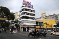 2026026. Tuxtla. Estudiantes egresados de la Escuelas Normales de Chiapas se manifiestan este medio día en la capital del estado de nuestro estado para exigir plazas de trabajo.