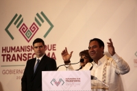 20241013. Tuxtla. Eduardo Ramírez Aguilar, Gobernador electo de Chiapas, en conferencia de prensa da a conocer los primeros cargos del gabinete de trabajo para este estado del sureste de México.