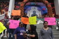 20261021. Tuxtla. Una familia denuncia en la Fiscalía General de Chiapas como una hija encontró a su madre asesinada por su padre en Chiapilla.