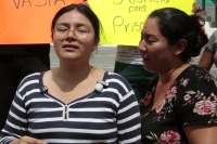 20261021. Tuxtla. Una familia denuncia en la Fiscalía General de Chiapas como una hija encontró a su madre asesinada por su padre en Chiapilla.
