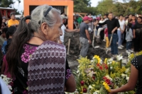 20241024. Berriozábal La pequeña vendedora conocida como “Lupita”; quien fuera víctima del llamado “El Monstruo de la Séptima” es despedida por sus familiares y el pueblo de Berriozábal y llevada al panteón de esta comunidad esta tarde