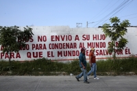 20241024. Berriozábal La pequeña vendedora conocida como “Lupita”; quien fuera víctima del llamado “El Monstruo de la Séptima” es despedida por sus familiares y el pueblo de Berriozábal y llevada al panteón de esta comunidad esta tarde