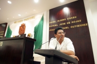 Periodista y representante de la comuna de la hermana Republica del Jobo, Isaí Flores hace burla de la actuación de los periodistas chiapanecos.