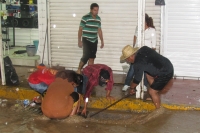 Martes 6 de septiembre. Vendedores de la 5ª norte en alerta.