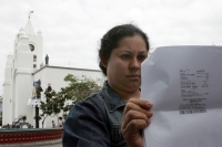 Familiares de la joven Carmen Mancilla denuncian que la compañía de transportes ADO GL no ha cumplido con los seguros de viajero, ni de ningún tipo de prestaciones medicas después de que Carmen sufriera un asalto durante su viaje a la ciudad de Veracruz e