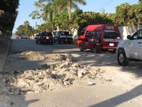 Viernes 6 de enero del 2012. Baches hasta en las Terrazas de Tuxtla.
