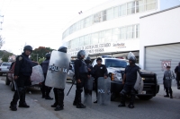 Jueves 6 de cotubre 2011. Con “guerra” organizaciones se disputan un predio