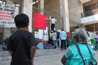 Domingo 18 de marzo del 2012. Se crucifica la Cocyp. Foto/Mario Mtz. (baja resolución).