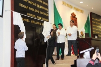 Viernes 2 de diciembre. Inscriben al Dr Velasco Suarez en el Congreso.