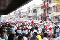 Viernes 10 de junio. Maestros del CNTE en Chiapas realizan una movilización por las avenidas de la ciudad de Tuxtla Gutiérrez este medio día dejando sin tráfico vehicular la Avenida Central y realizando un mitin en la plaza central de esta ciudad.