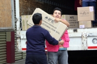 Miércoles 2 de abril del 2012. La llegada del primer paquete de material electoral llega a esta mañana a la ciudad de Comitán de Domínguez, trasladado en un camión custodiado por una patrulla de la Policía Estatal de Caminos y Turismo, esto a dos meses de
