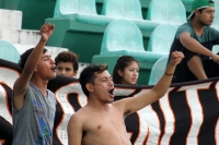 Sábado 12 de agosto del 2017. Tuxtla Gutiérrez. Las porras se reúnen poco a poco alrededor del las tribunas del nuevo equipo de Tuxtla FC