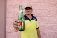 Martes 22 de agosto del 2017. Chiapa de Corzo, un fuerte accidente provoca el pesado tránsito desde Tuxtla Gutiérrez a la altura del Puente Grande donde un tráiler cargado de cerveza perdió tracción volcando y perdiendo su carga.