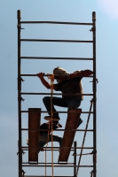 Domingo 7 de julio del 2019. Tuxtla Gutiérrez. Los trabajos de mantenimiento en los costados del edificio del ayuntamiento de Tuxtla son realizados el mediodía de este domingo.